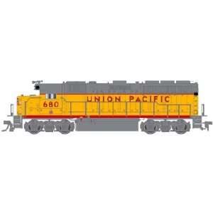  HO RTR GP40, UP #672 ATL10000602 Toys & Games