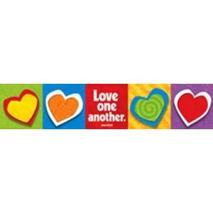  10 Pack TREND ENTERPRISES INC. BANNER LOVE ONE ANOTHER 