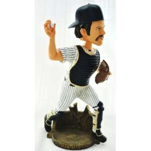 NEW YORK YANKEES RARE THURMAN MUNSON #15 HALL OF FAME STAT COOPERSTOWN 