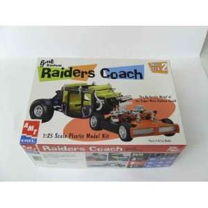  Barris Kustom Raiders Coach Model Kit Toys & Games