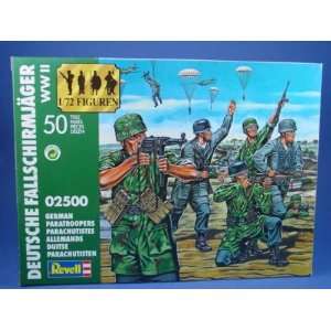   Toy Soldiers WWII German Paratroopers 44 Piece Set 2500 Toys & Games
