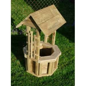  Wishing Well Planter Patio, Lawn & Garden