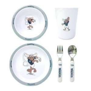   Childrens 5 Piece Dinner Set by Duck House Sports