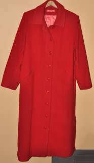 Gloria Vanderbilt red wool, nylon lined long winter button coat/jacket 