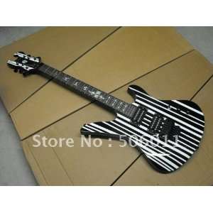   07 synyster custom guitar white body black stripe Musical Instruments