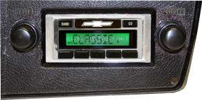 1947   1987 Chevy Truck Radio USA 630 + CD Changer  