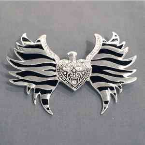 Clear Rhinestone Winged Heart Zebra Magnetic Pendant  