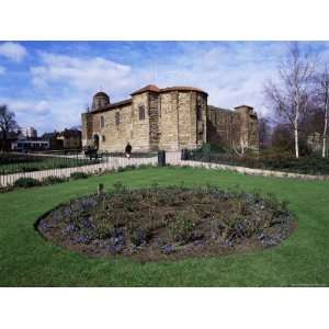  Upper Castle Park and Colchester Castle, the Oldest Norman Keep 