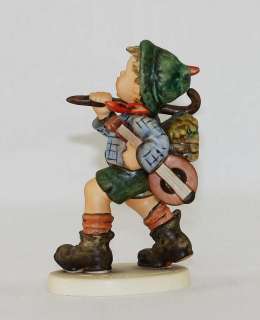 HUMMEL 1977 #327 THE RUN AWAY Figurine  