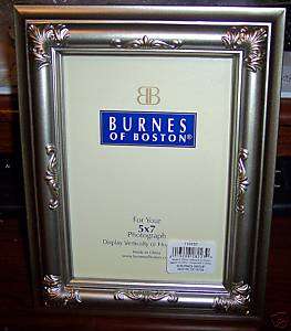 BURNES OF BOSTON NOTTINGHAM 5 X 7 GOLD PIC FRAME (B6)  