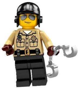 LEGO MINIFIGURES SERIES 2 8684 Traffic Police Officer  