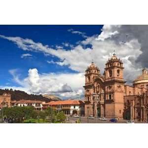  Company of Jesus Church, Plaza Mayor, Cuzco, Peru   Peel 