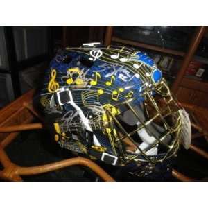   Perron Oshie   Autographed NHL Helmets and Masks