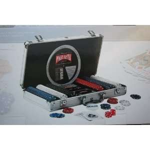  Deluxe Casino Style Poker Chip Set with Case Sports 