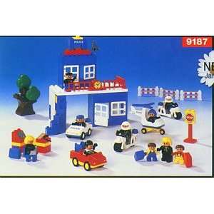  Lego Dacta Duplo Police Station 9187 Toys & Games