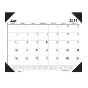   Smart Refillable 17 Month Desk Pad Calendar Aug 11 to Dec 12   22 x 17