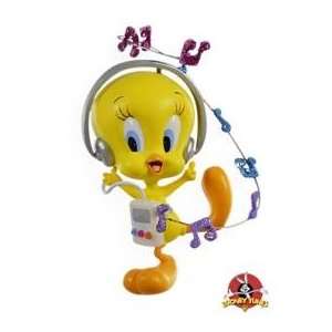  Wuv My Tunes   Tweety Ornament 