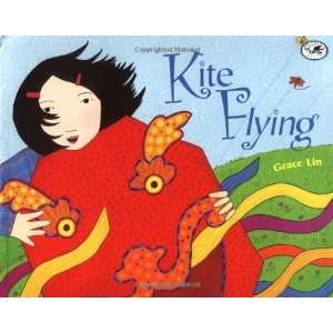  Kite Flying [Paperback] Grace Lin Books