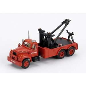  N RTR Mack B Tow Truck, Not for Hire Toys & Games