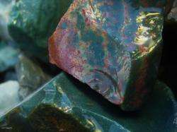  1000 carat bags of bloodstone a free faceted gemstone 