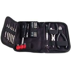  27 PIECE TOOL KIT WITH CASE