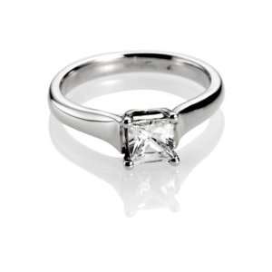 Princess Cut Diamond Solitaire Engagement Ring   18ct Yellow Gold, 0 
