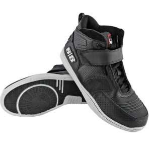 Speed and Strength Mens Black Run With The Bulls Shoe   Color  Black 