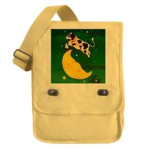  Messenger Field Bag Yellow Cow Jumped Over the Moon 