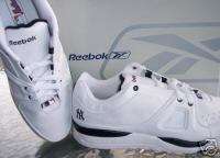 New York Yankees Mens Reebok Shoes Authentic 8 1/2  