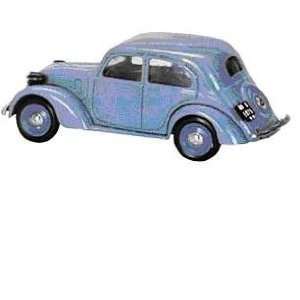  Brumm 143 1937 Fiat 1100 in blue Toys & Games