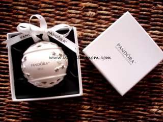 NEW Authentic PANDORA Off White Ceramic CHRISTMAS ORNAMENT 2011  
