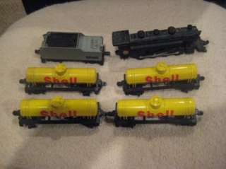 Diecast shell oil train set  