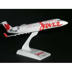    Skymarks 1100 Air Canada Jazz CRJ 200 Model Airplane Toys & Games