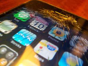 Iphone 3g 3gs,Cracked Screen Digitizar RepairService.  