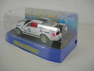 Scalextric 1/32 Ford Mustang FR500C Blue / White C2774  