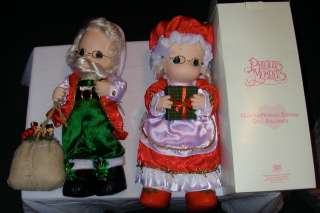 Precious Moments   Mr and Mrs Santa Claus   Dolls  