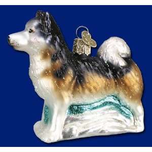  Alaskan Malamute DOG Adorable Glass Ornament Old World 