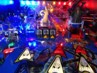 SPIDERMAN PINBALL MACHINE BY STERN   HOME USED ONLY WITH TONS OF MODS 