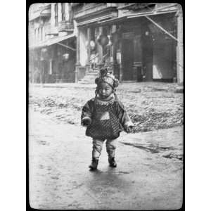   slide of Chinatown,child,c1896,by Arnold Genthe