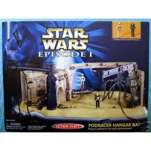    Star Wars Episode 1 Podracer Hangar Bay Play Set Toys & Games