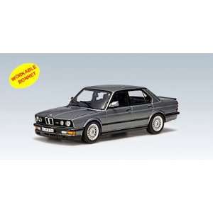    1987 BMW M5 Grey Diecast Model Car 1/43 Autoart Toys & Games