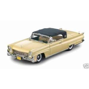  1958 Lincoln Continental MKIII 1/18 Yellow Toys & Games