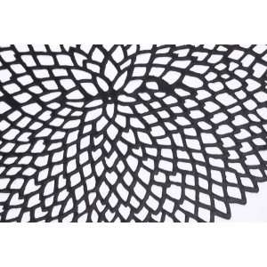  Chilewich Dahlia Placemat   Black, Set of Eight