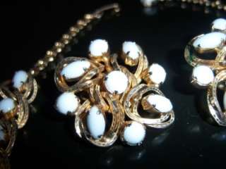 PIECE SPRING/SUMMER VINTAGE JEWELRY SET. GOLD TONE BRAIDED LOOK 