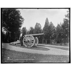  Old English gun,Saratoga Battle Monument,Schuylerville,N.Y 