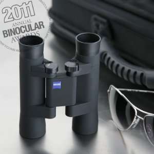  Zeiss Conquest 10x25B T Compact Binoculars with Leather 
