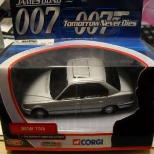   Ultimate bond Collection BMW 750i Tomorrow Never Dies Toys & Games