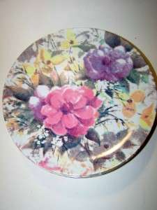  Plates Set of 8 Flowered Vintage Flower Pattern Melmac Melamine  