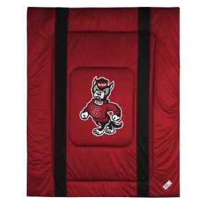 North Carolina State Wolfpack Sideline Comforter   Full/Queen Bed 