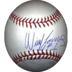  Willy Taveras Signed Baseball